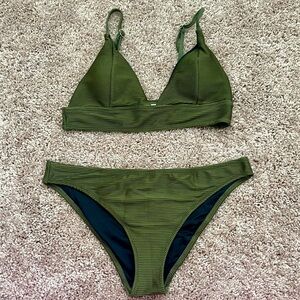 Ribbed Green Bikini